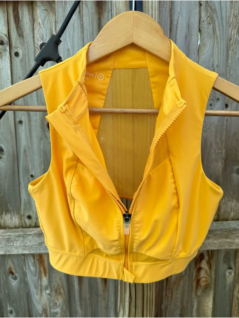 Outdoor Voices Splashknit Sports Bra Yellow Front-Zip Crop Top Gorpcore